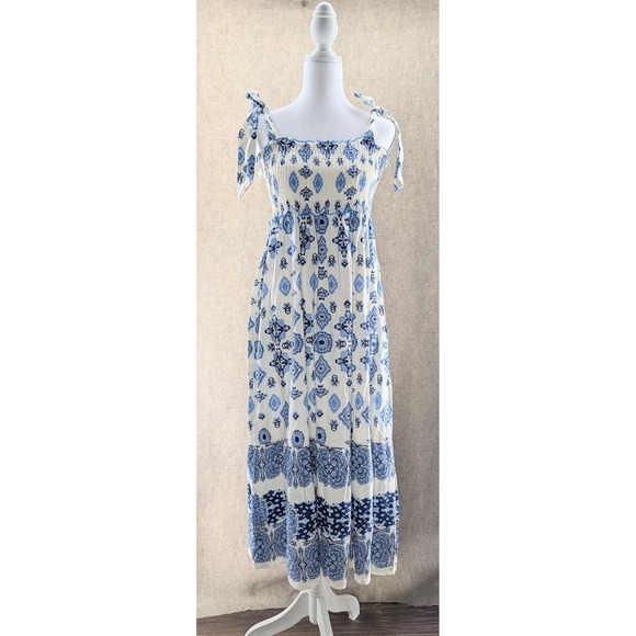 Zara Dresses & Skirts - Zara Blue White Medallion Tile Print Smocked Tie Shoulder Maxi Dress Womens XS